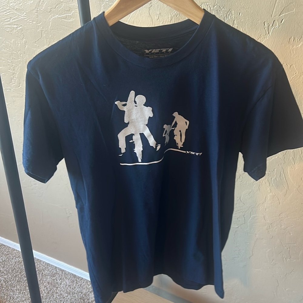 YETI Men's Blue T-Shirt